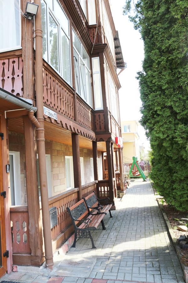 Сонячна Hotel Truskaveț Exterior foto