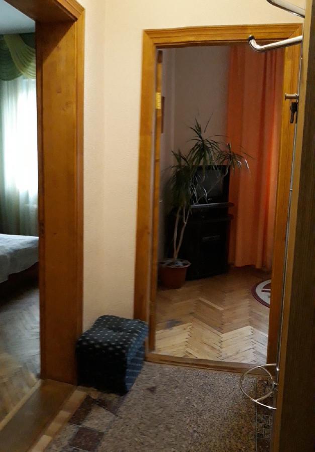 Сонячна Hotel Truskaveț Exterior foto