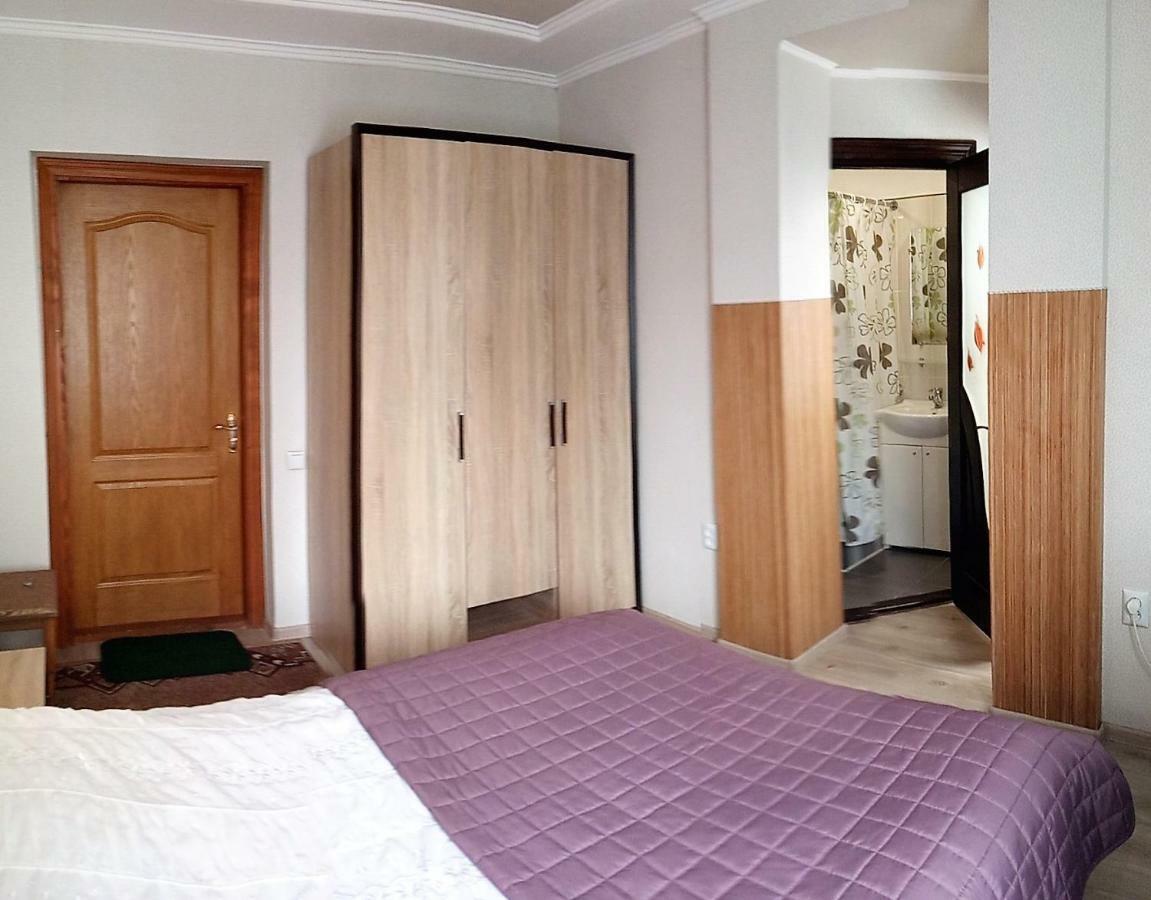 Сонячна Hotel Truskaveț Exterior foto